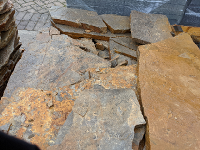 Colorado Buff Slate, 2” Random Edge