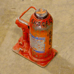 For Rent: Hydraulic Bottle Jack, 22 ton