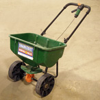 For Rent: Spreader (broadcast)